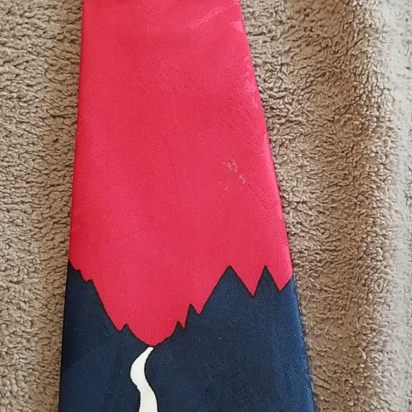 8 Looney Tunes Ties - Picture 8 of 8